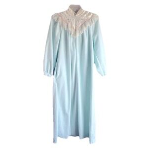 Vintage Size Small Komar House Coat Robe Quilted Embroidered Lace Bib